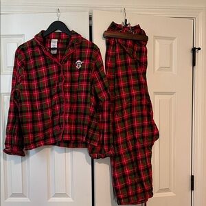 Disney Womens Plaid Christmas Pajama Set